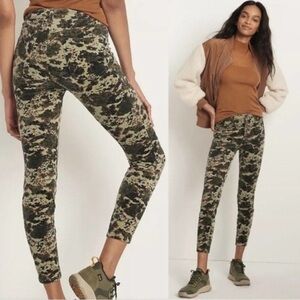 Anthropologie Pilcro Corduroy Camo Button High Rise Pants Size 27